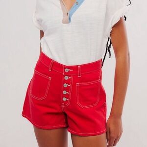 Levi’s 80’s Mom Shorts